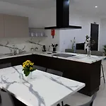 Getaway 3br 3ba Close To Beaches 公寓